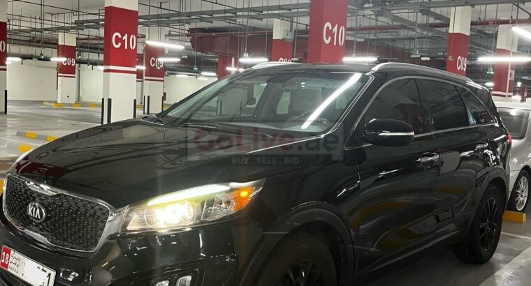 Clean Black Kia Sorento 2018