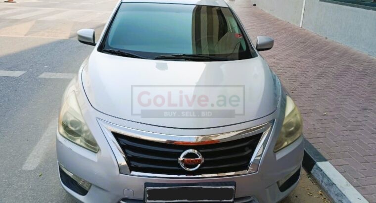 Nissan Altima 2014, Well maintained, GCC Specs, genuin KMs, No issues, no repairs needed, smooth drive, perfectly maintained. Just buy and drive!