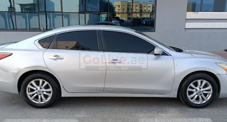Nissan Altima 2014, Well maintained, GCC Specs, genuin KMs, No issues, no repairs needed, smooth drive, perfectly maintained. Just buy and drive!