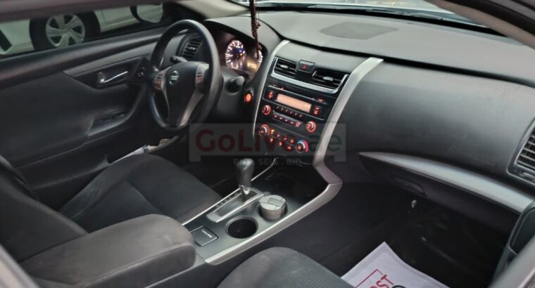 Nissan Altima 2014, Well maintained, GCC Specs, genuin KMs, No issues, no repairs needed, smooth drive, perfectly maintained. Just buy and drive!