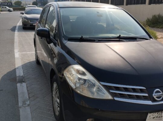 Nissan Tiida 2009