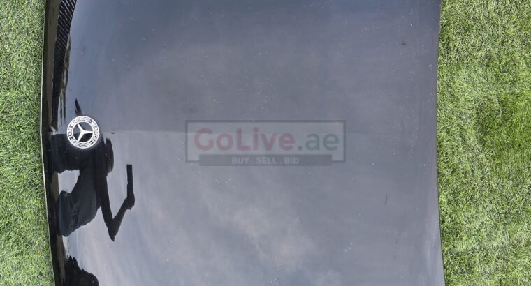 🚗 MERCEDES V300 -2025 Model-PARTS – BRAND NEW / BLACK – IMMEDIATE SALE 🚗