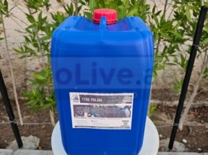 Best Tyre Polish for Car Detailing Centers – Fuji Brand