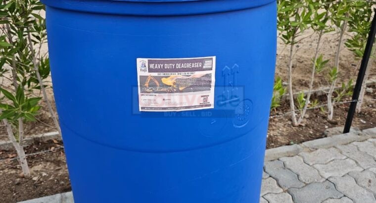 Heavy Machinery Degreaser – Removes Oil, Grease and Sludge Instantly