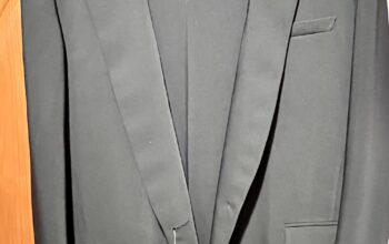 Elegant Office Suit for Curvy Women – Size 52, Brand New