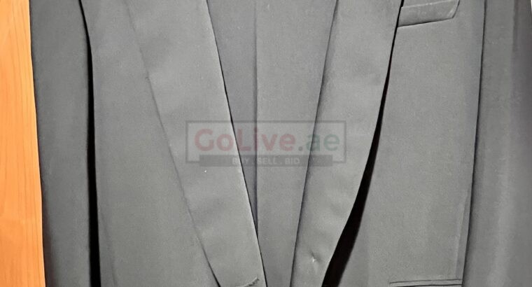 Elegant Office Suit for Curvy Women – Size 52, Brand New