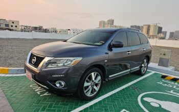Nissan Pathfinder 2013, SL GCC, Full Option, 360 Camera, Panoramic