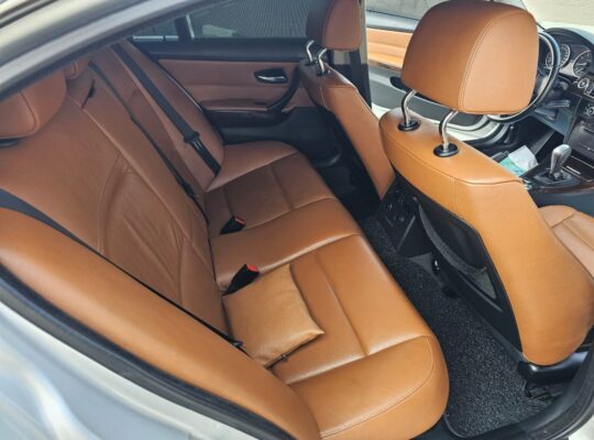 For Sale: BMW 325i – Model 2010