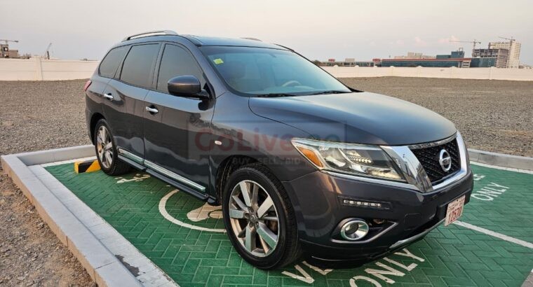 Nissan Pathfinder 2013, SL GCC, Full Option, 360 Camera, Panoramic