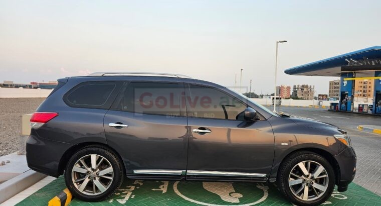 Nissan Pathfinder 2013, SL GCC, Full Option, 360 Camera, Panoramic
