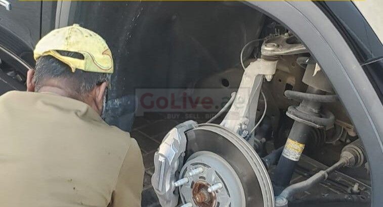 Car repair service in Al Mankhool, Dubai