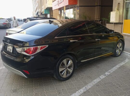 Hyundai Sonata Hybrid Full Option Panoramic Roof