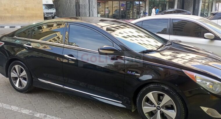 Hyundai Sonata Hybrid Full Option Panoramic Roof