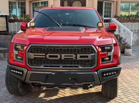 Ford F-150 raptor 2020 americain specs