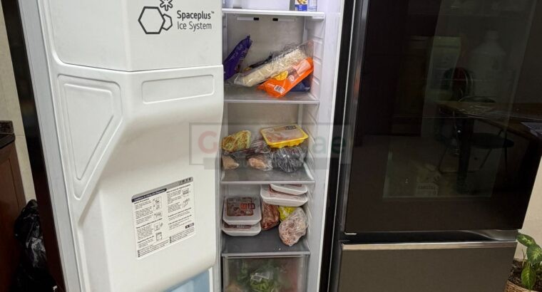 LG Side-by-Side Refrigerator | InstaView Door-in-Door | Excellent Condition