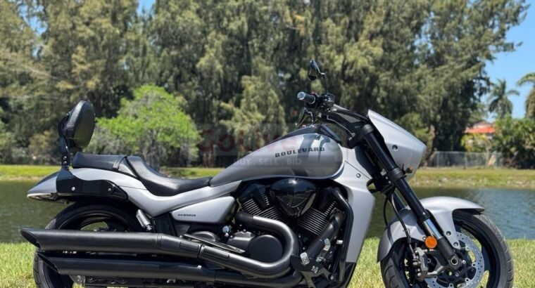 2017 Suzuki Boulevard M109R B.O.S.S