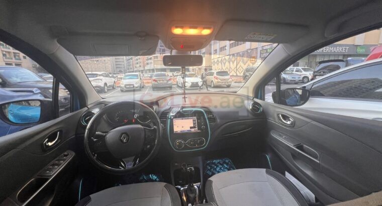 For sale: Renault Captur in excellent condition, carefully maintained and driven with care. This stylish and fuel-efficient compact SUV is perfect for city driving and long trips a