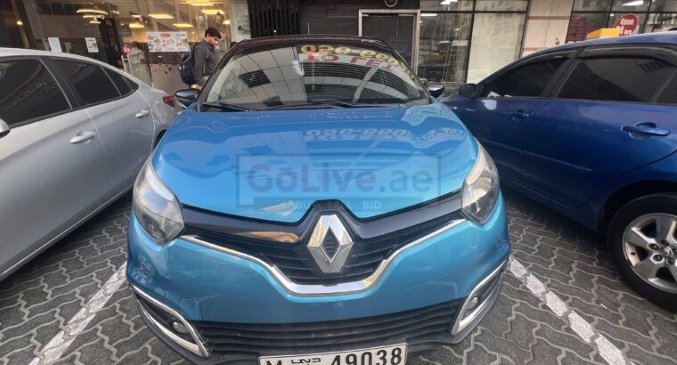 For sale: Renault Captur in excellent condition, carefully maintained and driven with care. This stylish and fuel-efficient compact SUV is perfect for city driving and long trips a