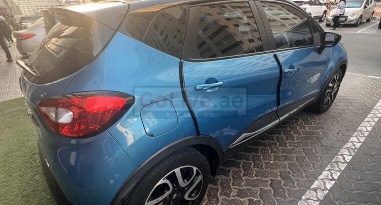 For sale: Renault Captur in excellent condition, carefully maintained and driven with care. This stylish and fuel-efficient compact SUV is perfect for city driving and long trips a