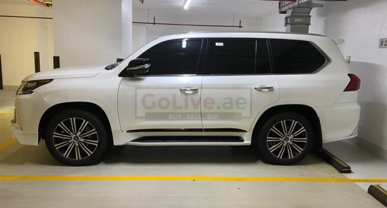 2019 LEXUS LX 570