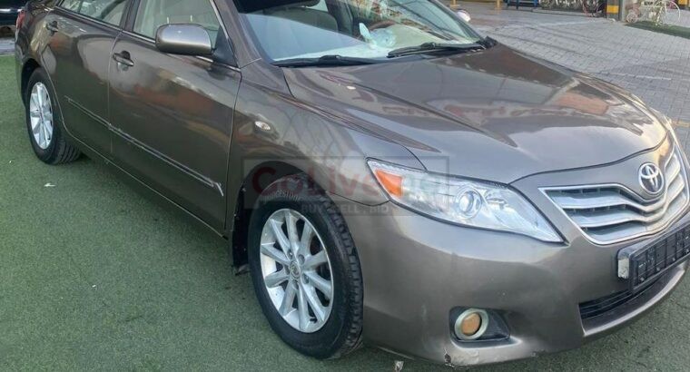 TOYOTA CAMRY GLX 2011 FOR SALE