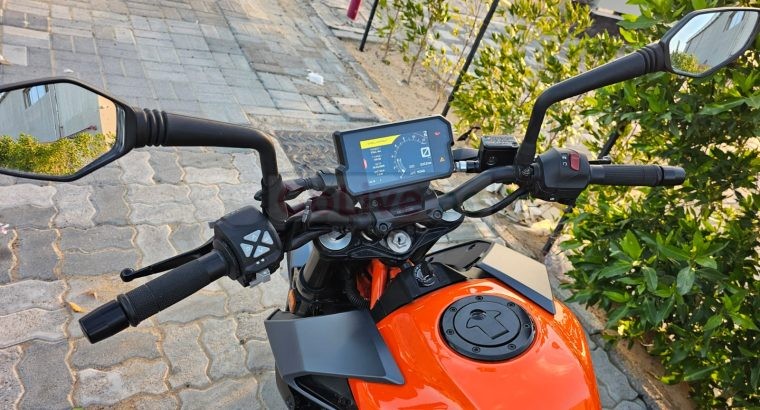 KTM Duke 390cc | GCC Specs | Less kms Motorcycle for sale