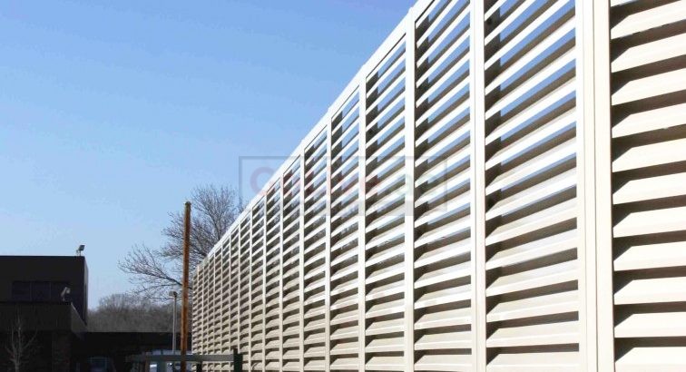 Aluminum Privacy Fences | Slatted Fences | Louver Profile Fences in Abu Dhabi.
