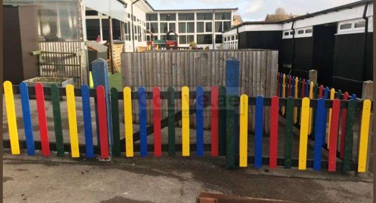 Swimming Pool Wooden Fences Dubai | Outdoor Wooden Fences Uae.