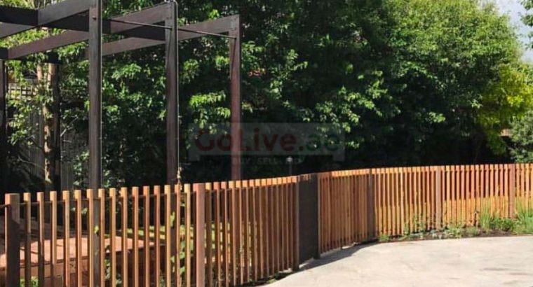 Swimming Pool Wooden Fences Dubai | Outdoor Wooden Fences Uae.